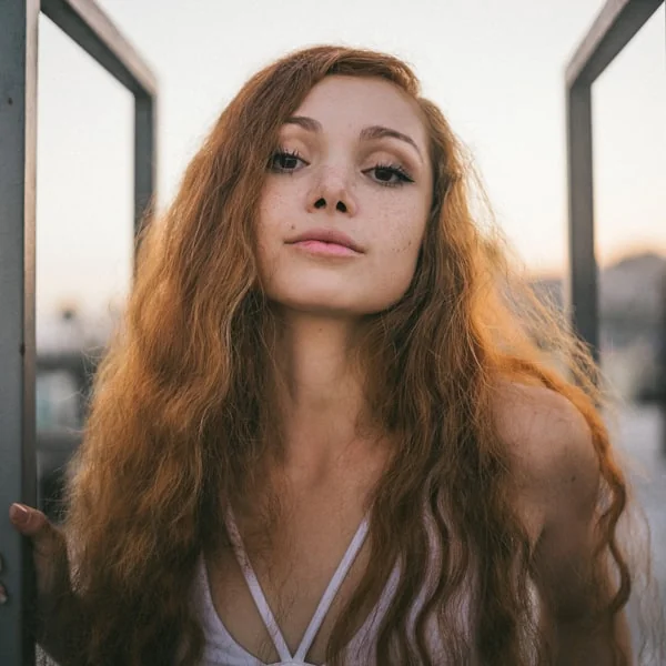 Portret mlade umetnice
